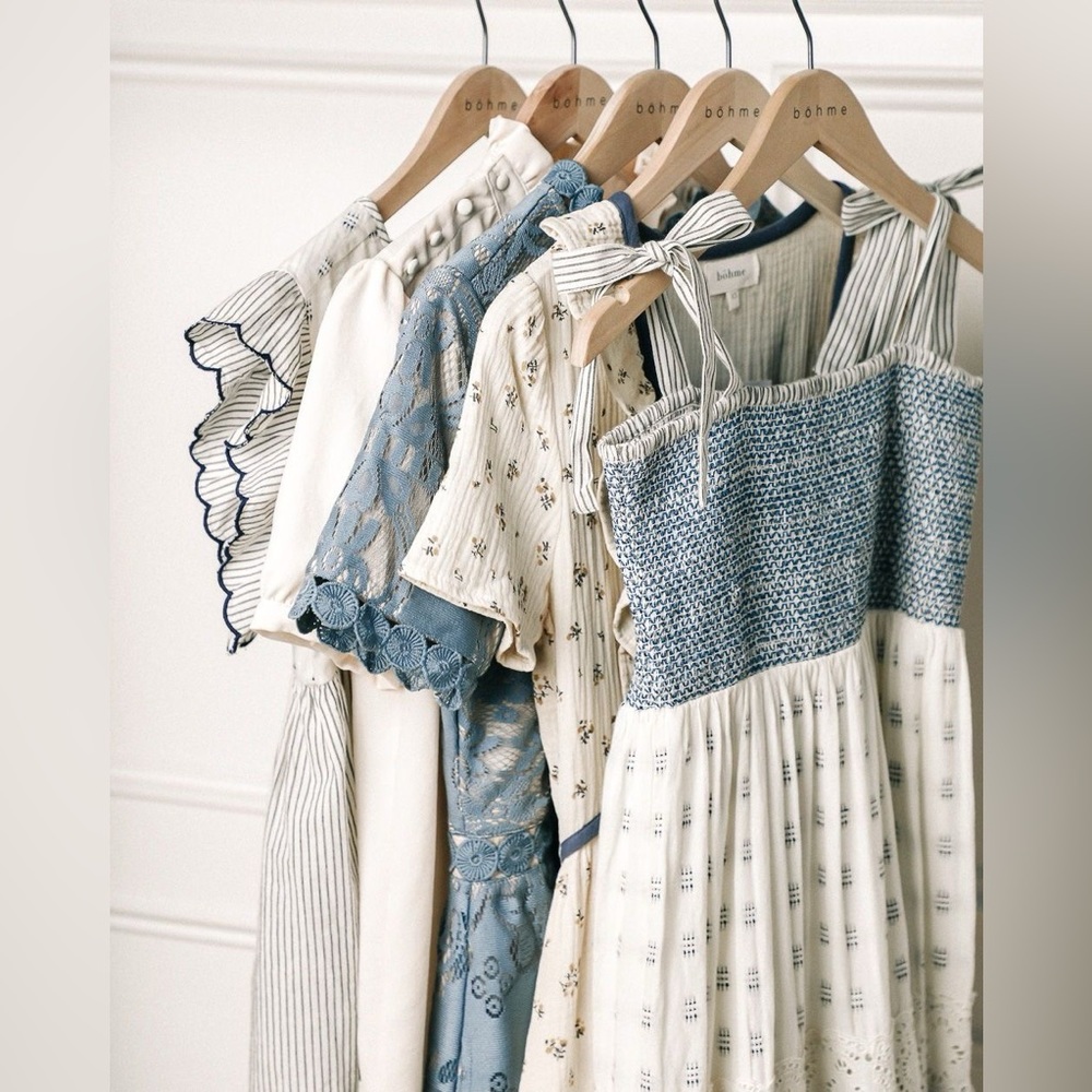 LULUS MYSTERY DRESS BOX!!! - Picture 3 of 4